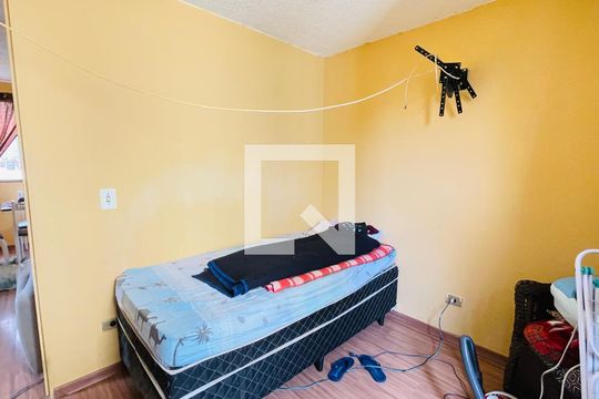 Quarto de apartamento para alugar com 2 quartos, 47m² em Jardim Sao Miguel, Cotia