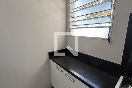 Apartamento à venda com 2 quartos, 80m² em Vila Joao Jorge, Campinas