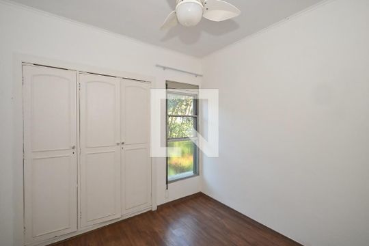 Quarto de apartamento à venda com 2 quartos, 69m² em Vila Sonia, São Paulo