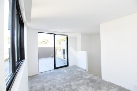 Ático de casa de condomínio à venda com 3 quartos, 136m² em Guabirotuba, Curitiba