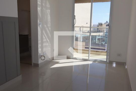 Sala de apartamento para alugar com 1 quarto, 40m² em Jardim Avelino, São Paulo