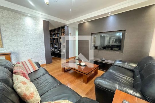 Sala de apartamento para alugar com 3 quartos, 134m² em Jardim Olympia, São Paulo
