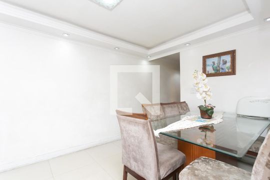 Sala  de apartamento à venda com 3 quartos, 73m² em Cidade Antônio Estêvão de Carvalho, São Paulo