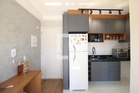 Sala / Cozinha de apartamento à venda com 1 quarto, 30m² em Vila Pauliceia, São Paulo