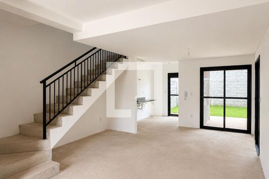 Sala de casa de condomínio à venda com 2 quartos, 89m² em Medeiros, Jundiaí