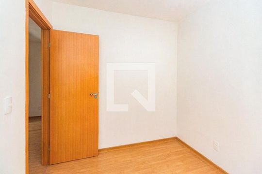 Quarto 1 de apartamento para alugar com 2 quartos, 46m² em Parque Santa Fé, Porto Alegre