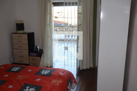 Suíte de casa à venda com 3 quartos, 125m² em Jardim Haia do Carrao, São Paulo