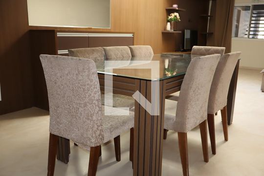 Sala de casa à venda com 3 quartos, 152m² em Vila Rica, São Paulo