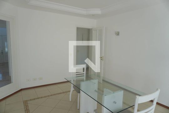 Sala de Jantar de casa de condomínio para alugar com 4 quartos, 455m² em Residencial Morada dos Lagos, Barueri