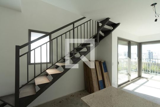 Sala/Cozinha de kitnet/studio à venda com 1 quarto, 73m² em Indianópolis, São Paulo