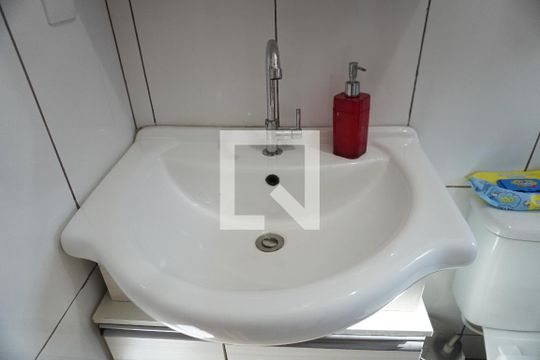 Casa à venda com 5 quartos, 239m² em Cidade Líder, São Paulo