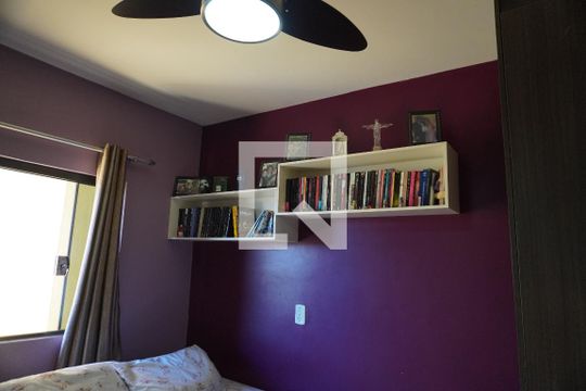 Casa à venda com 5 quartos, 239m² em Cidade Líder, São Paulo