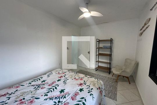 Quarto 1 de apartamento para alugar com 2 quartos, 90m² em Centro, São Vicente