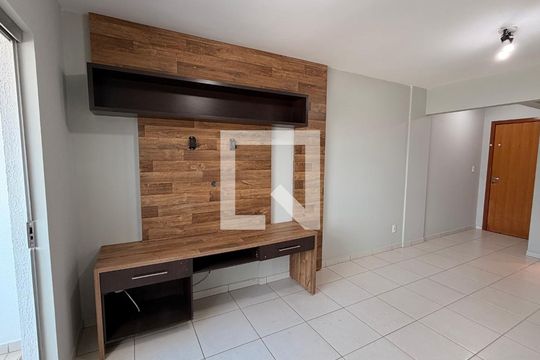 Sala de apartamento para alugar com 2 quartos, 72m² em Parque Amazonia, Goiânia