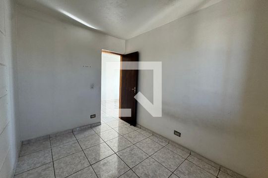 Quarto 2 de apartamento para alugar com 2 quartos, 50m² em São Pedro, Osasco