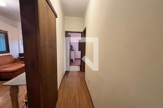 Casa à venda com 4 quartos, 200m² em Rio Branco, São Leopoldo
