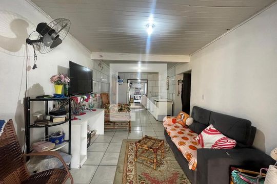 Casa para alugar com 2 quartos, 150m² em Santos Dumont, São Leopoldo