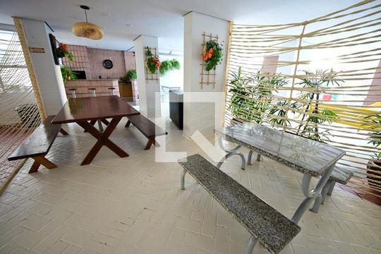 Apartamento à venda com 2 quartos, 56m² em Setor Bueno, Goiânia