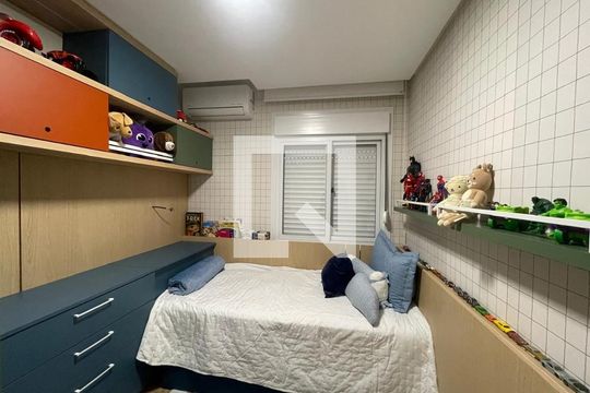 Apartamento à venda com 2 quartos, 65m² em Centro, Novo Hamburgo