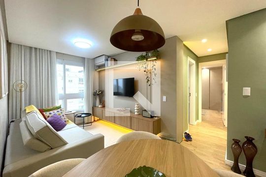 Apartamento à venda com 2 quartos, 65m² em Centro, Novo Hamburgo