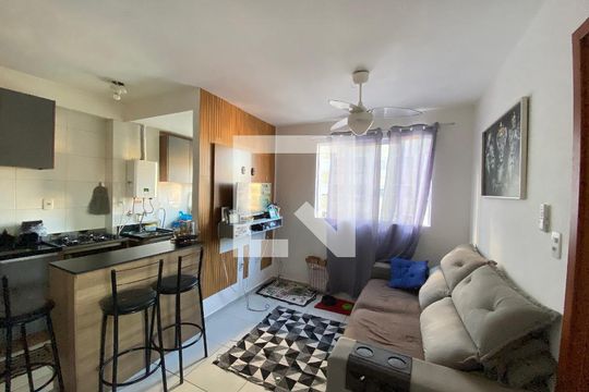 Apartamento à venda com 2 quartos, 40m² em Del Castilho, Rio de Janeiro