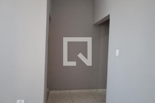 Casa à venda com 2 quartos, 40m² em Jardim Edilene, São Paulo