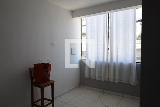 Casa à venda com 2 quartos, 40m² em Jardim Edilene, São Paulo