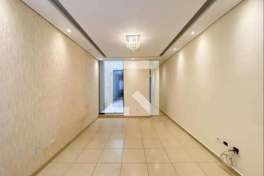 Quarto de casa à venda com 3 quartos, 120m² em Jardim Taquari, São Paulo