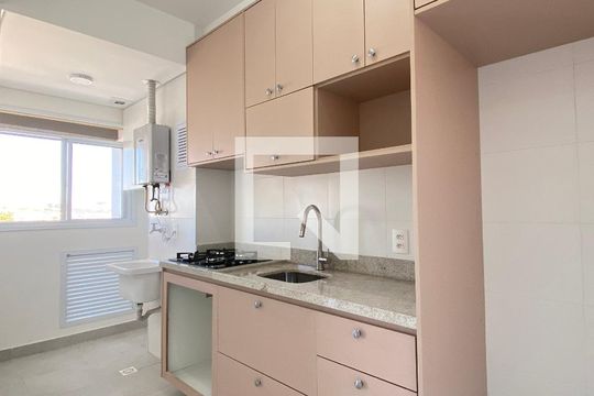 Cozinha - Área de Serviço de apartamento para alugar com 2 quartos, 50m² em Vila Osasco, Osasco