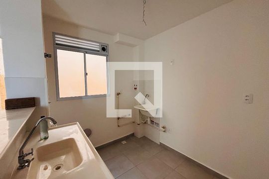 Cozinha/Área de serviço de apartamento à venda com 2 quartos, 49m² em Chácara Estela, Barueri