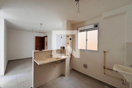 Cozinha/Área de serviço de apartamento à venda com 2 quartos, 49m² em Chácara Estela, Barueri