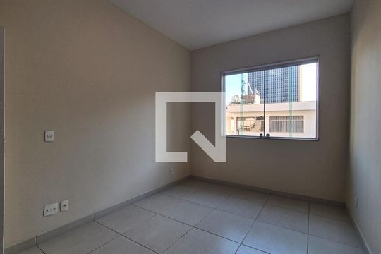 Sala de apartamento para alugar com 3 quartos, 140m² em Santo Agostinho, Belo Horizonte