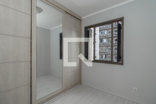 Quarto 2 de apartamento para alugar com 2 quartos, 70m² em Cristo Redentor, Porto Alegre