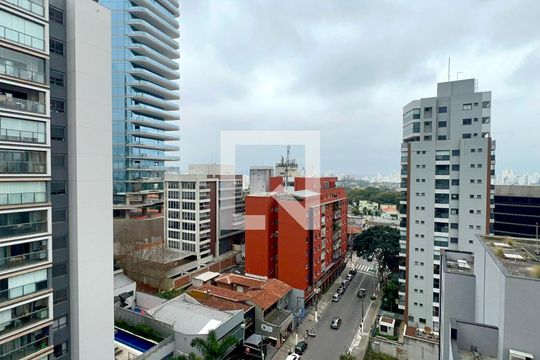 Varanda de kitnet/studio à venda com 1 quarto, 29m² em Pinheiros, São Paulo