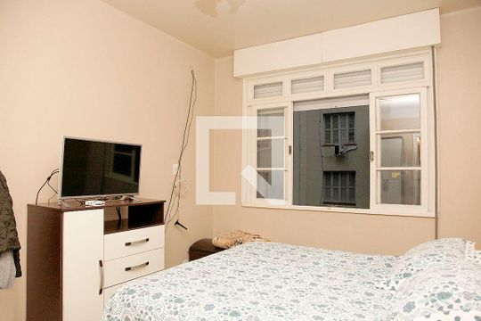 Quarto 1 de apartamento à venda com 2 quartos, 82m² em Cidade Baixa, Porto Alegre