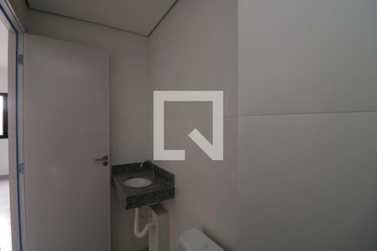 Banheiro de kitnet/studio à venda com 1 quarto, 27m² em Vila Alpina, São Paulo
