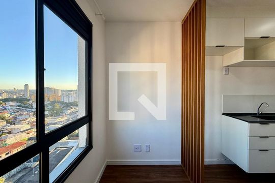 Sala de apartamento para alugar com 1 quarto, 24m² em Vila das Belezas, São Paulo
