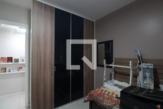 Quarto  de apartamento para alugar com 2 quartos, 73m² em Barra Olímpica, Rio de Janeiro