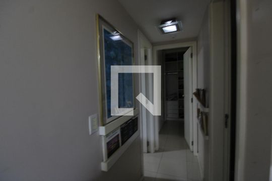 Sala - Corredor de apartamento para alugar com 2 quartos, 73m² em Barra Olímpica, Rio de Janeiro