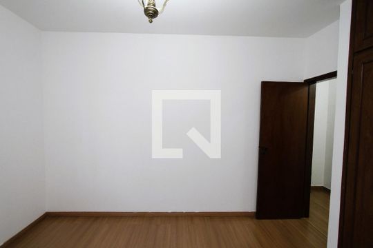 Quarto 1 de apartamento para alugar com 2 quartos, 77m² em Nova Suíça, Belo Horizonte