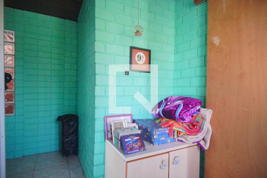 closet de casa para alugar com 2 quartos, 110m² em Pinheiro, São Leopoldo
