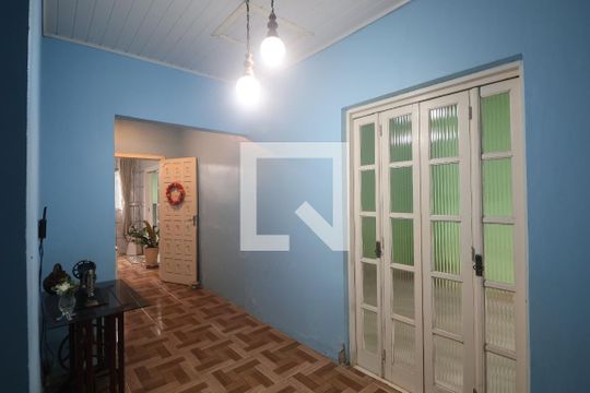Sala 3 de casa para alugar com 3 quartos, 227m² em São Luís, Canoas