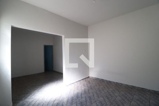 Sala 1 de casa para alugar com 3 quartos, 96m² em Osvaldo Rezende, Uberlândia