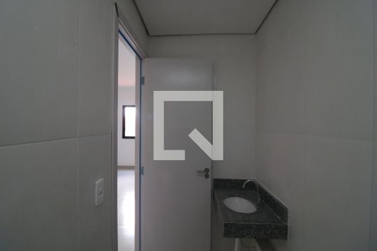Banheiro de kitnet/studio à venda com 1 quarto, 27m² em Vila Alpina, São Paulo