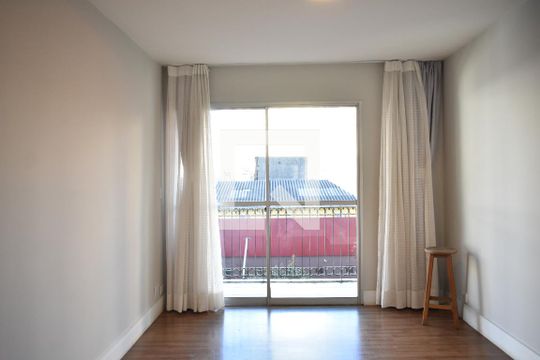 Sala de apartamento para alugar com 2 quartos, 60m² em Vila da Saúde, São Paulo