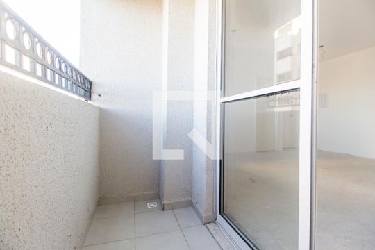 Varanda de apartamento à venda com 1 quarto, 54m² em Jardim Maria Helena, Barueri
