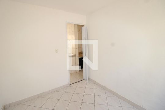 Quarto 1 de apartamento para alugar com 2 quartos, 60m² em Itaquera, São Paulo