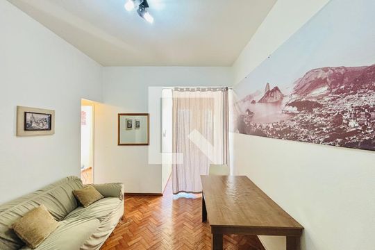 Apartamento para alugar com 1 quarto, 55m² em Leblon, Rio de Janeiro