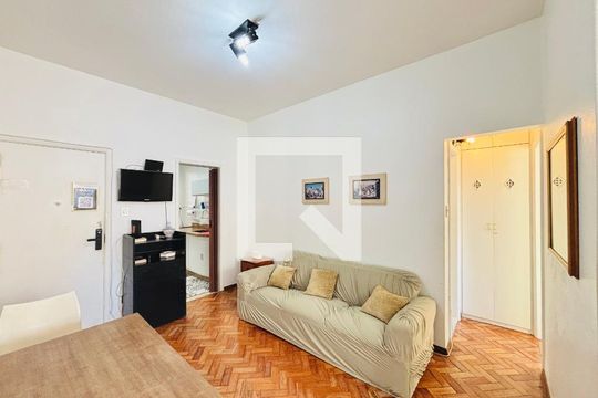 Apartamento para alugar com 1 quarto, 55m² em Leblon, Rio de Janeiro