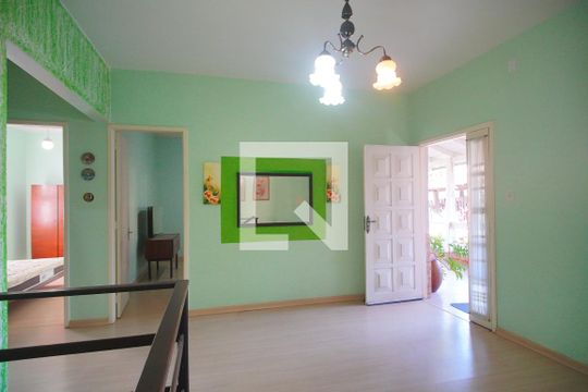 Casa para alugar com 2 quartos, 120m² em Pinheiro, São Leopoldo
